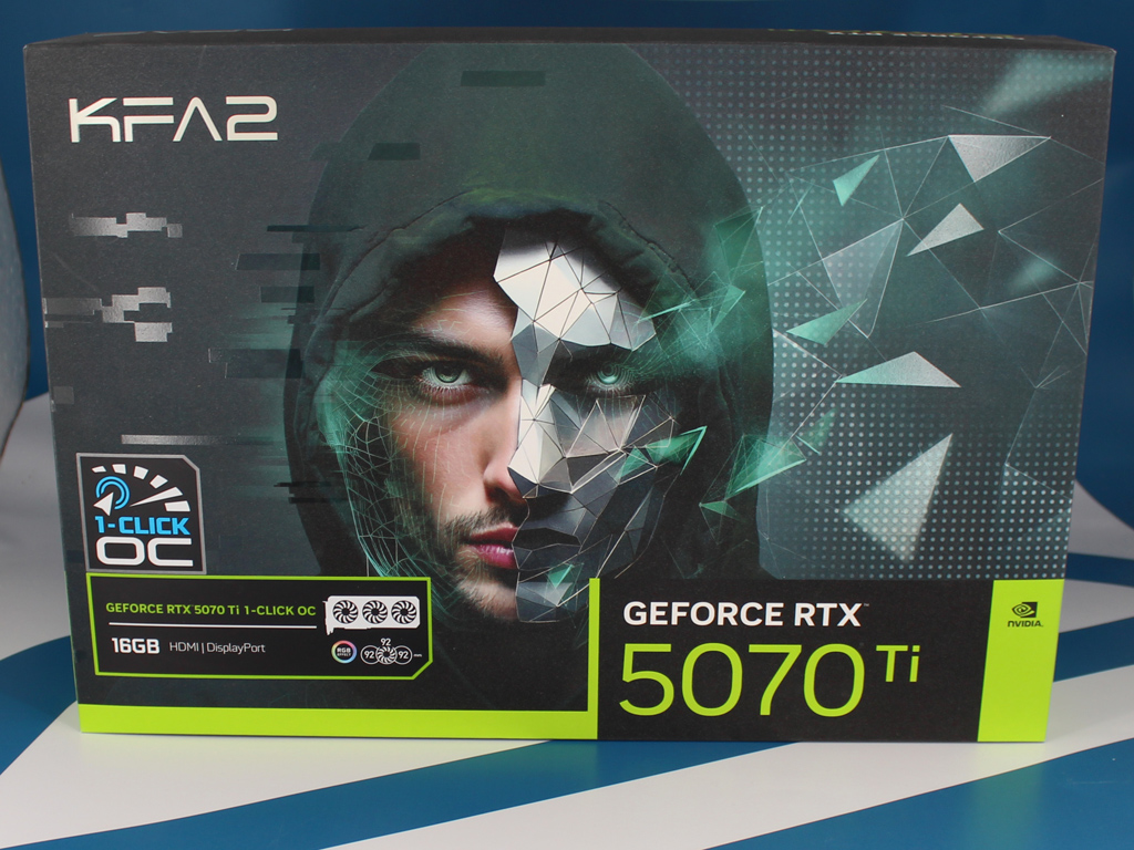 Die Verpackung der Grafikkarte abgelichtet.