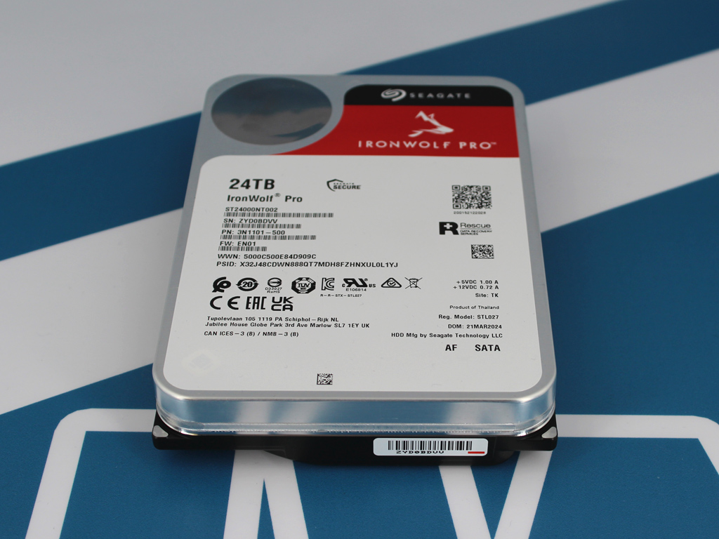 Seagate IronWolf Pro NAS HDD, 24 TB (Vorderseite).
